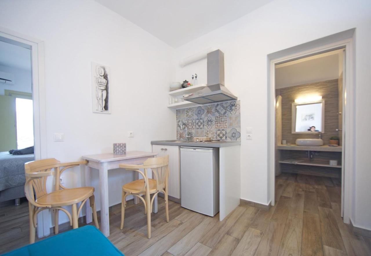 Diasino Apartments And Car Rental Katápola Kültér fotó