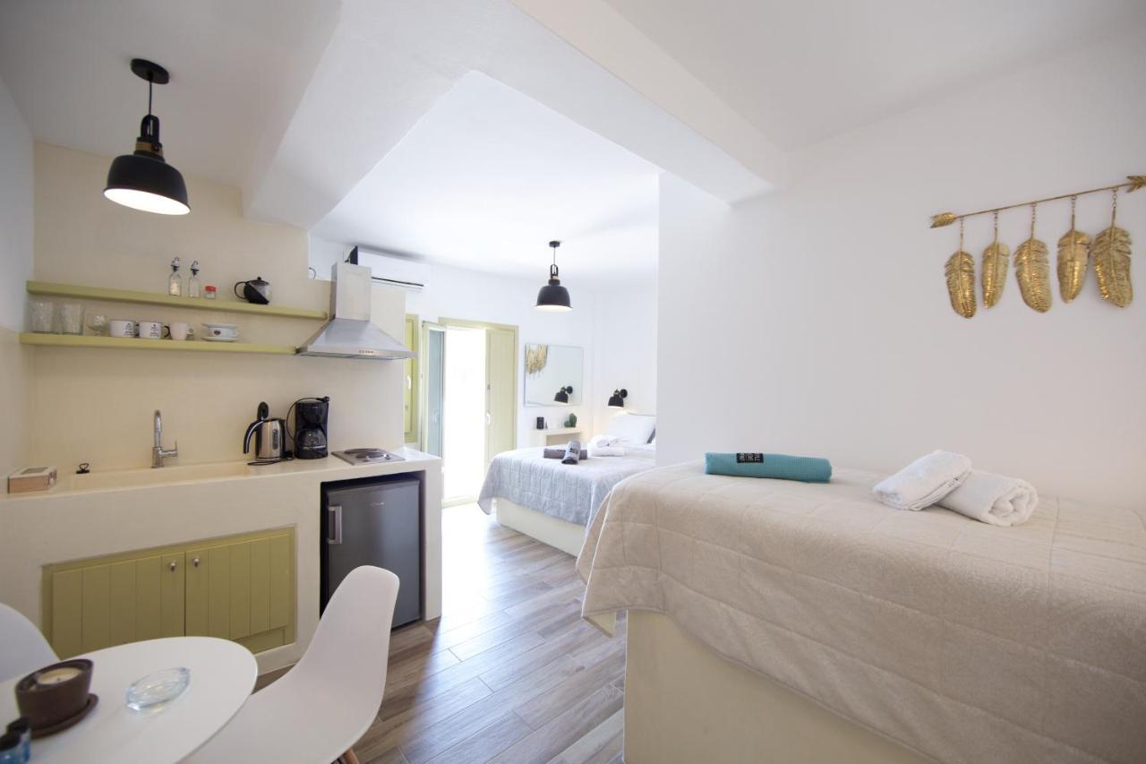 Diasino Apartments And Car Rental Katápola Kültér fotó